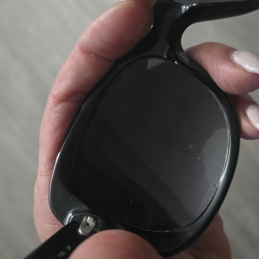 Authentic CHANEL Black Oversized Sunglasses - Picture 8 of 8